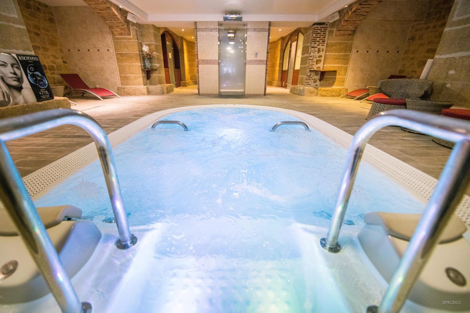 Mercure Moulins Centre Hotel De Paris 외부 사진