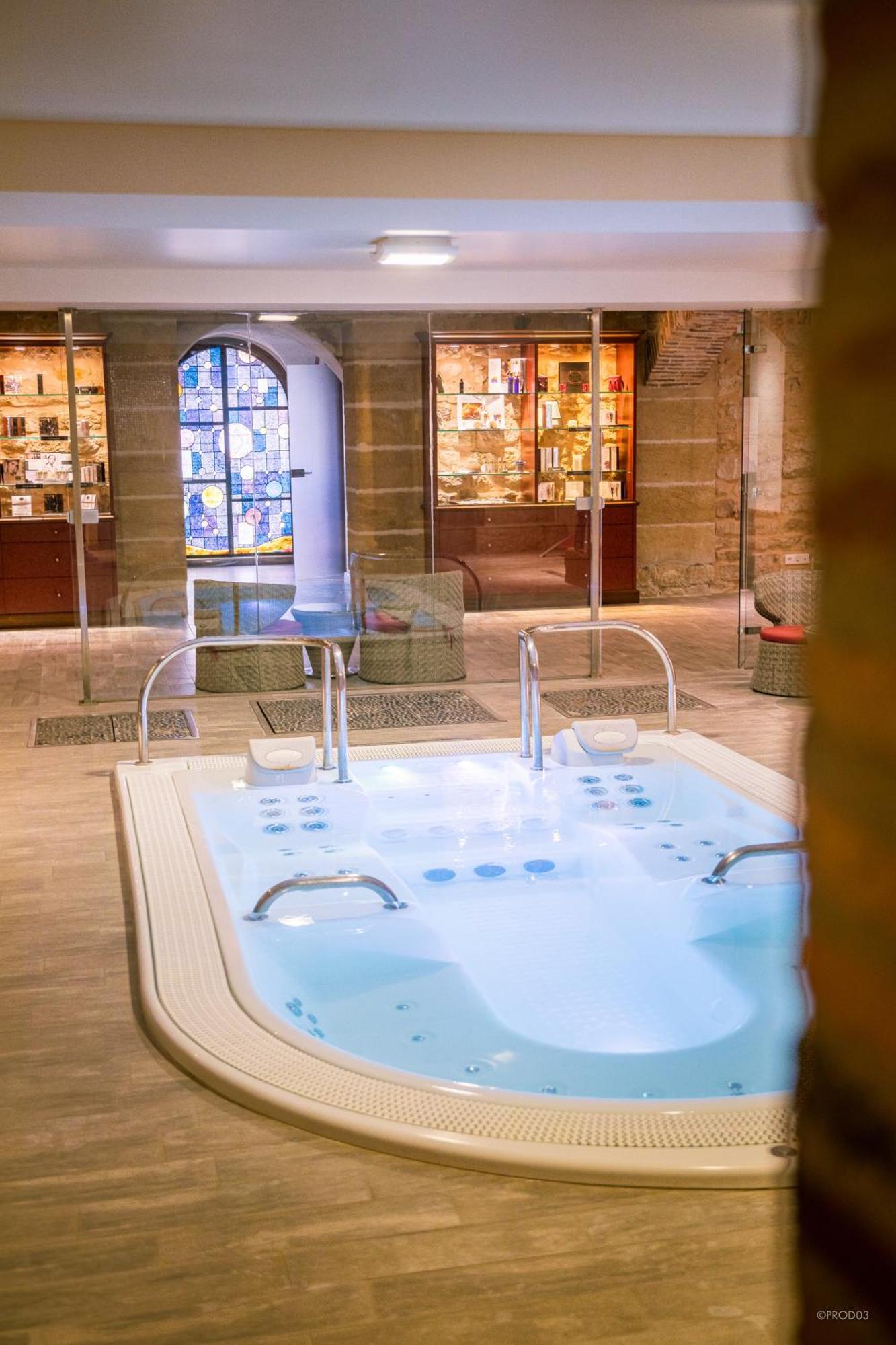 Mercure Moulins Centre Hotel De Paris 외부 사진